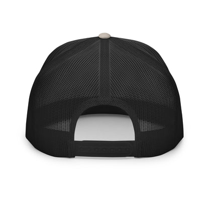 U Logo trucker cap